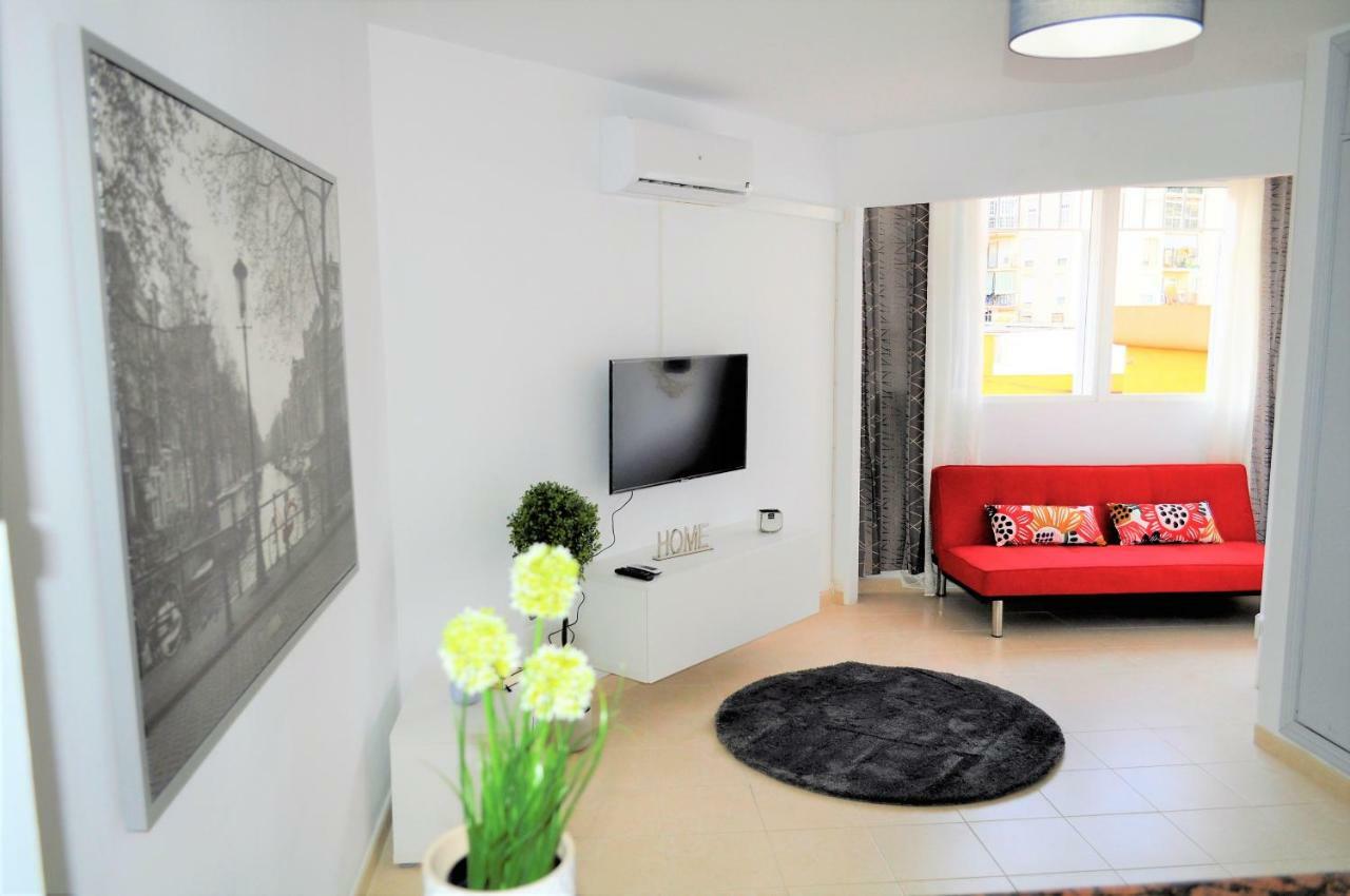 شقة Studio In The Center Of توريمولينوس المظهر الخارجي الصورة